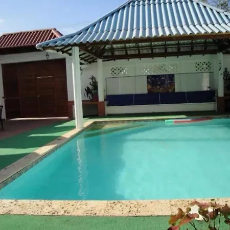 Hotel Casa Velamar 3*